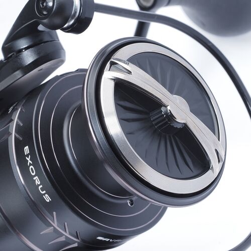 SAVAGE GEAR Exorus C5000HG Stationärrolle