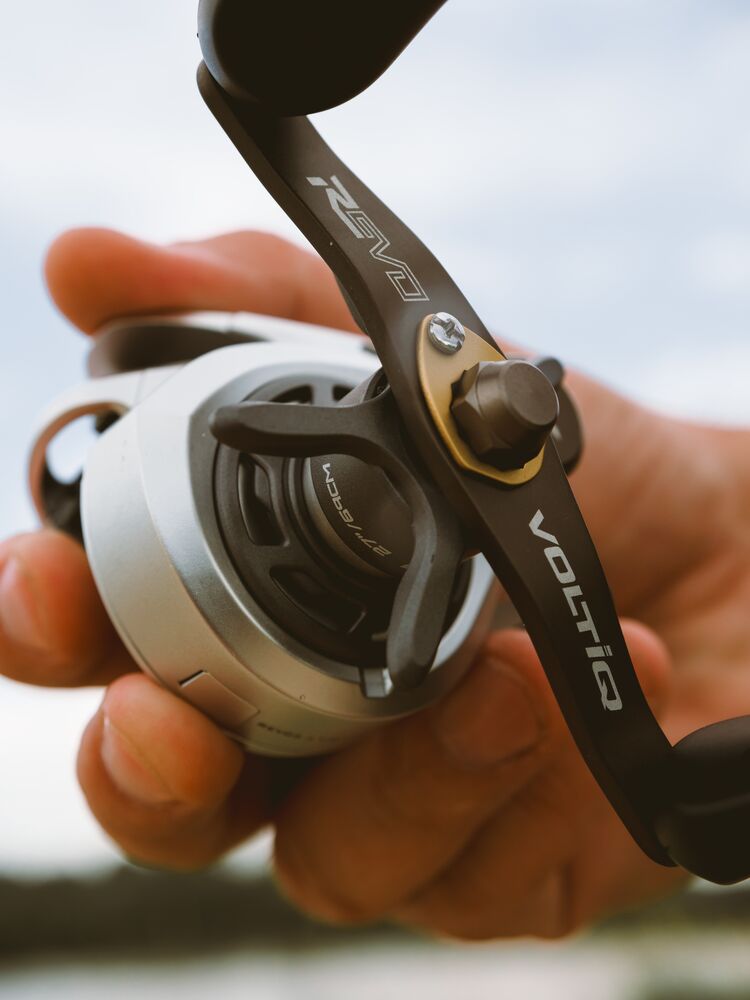 ABU GARCIA Revo X VoltiQ LP-L Baitcastrolle LH 6,7:1 / 69cm
